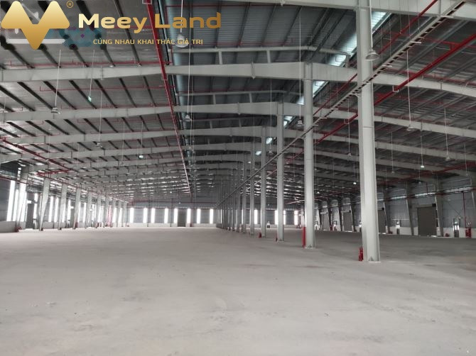 Xoay sở kinh doanh cho thuê kho bãi dt chung 5000 m2 vị trí đặt nằm ngay Thạch Bàn, Long Biên giá thuê khuyến mãi chỉ 675 triệu/tháng vị trí đắc địa-01