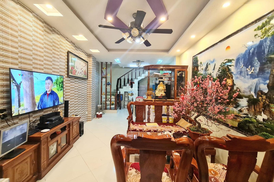Nhà gồm 6 PN bán nhà giá bán đề xuất 15.9 tỷ có diện tích chung là 76m2 vị trí ngay tại Hoàng Mai, Hà Nội-01
