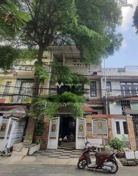 Cho thuê nhà ở diện tích thực 120m2 thuê ngay với giá rẻ 20 triệu/tháng vị trí ngay trên Chế Lan Viên, Hồ Chí Minh-01