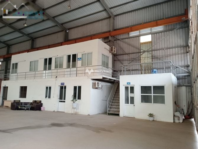 Sốc cho thuê kho bãi có diện tích thực là 2550m2 mặt tiền nằm ở Sóc Sơn, Hà Nội thuê ngay với giá cơ bản từ 153 triệu/tháng cảm ơn bạn đã đọc tin-01