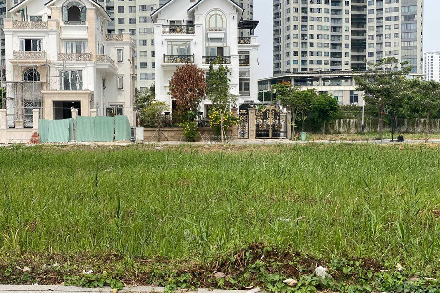 Trung tâm Saigon Mystery Villas bán mảnh đất, giá nóng 23.31 tỷ, hướng Tây - Bắc có một diện tích là 126m2-01