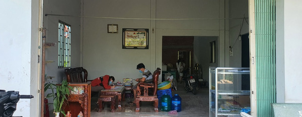 Sở hữu đất mặt tiền có liền nhà ở tại Tiền Giang-02