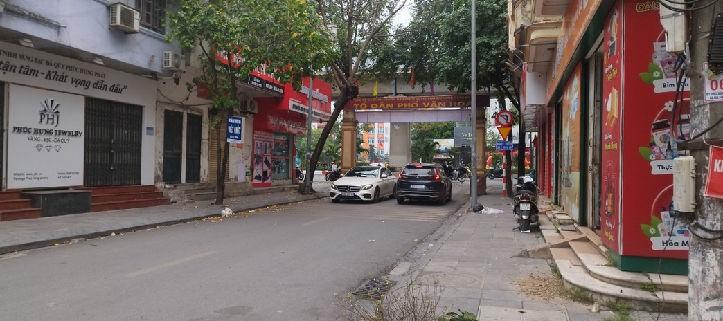 Cần bán nhà riêng quận Hà Đông Thành phố Hà Nội giá 160 triệu/m2