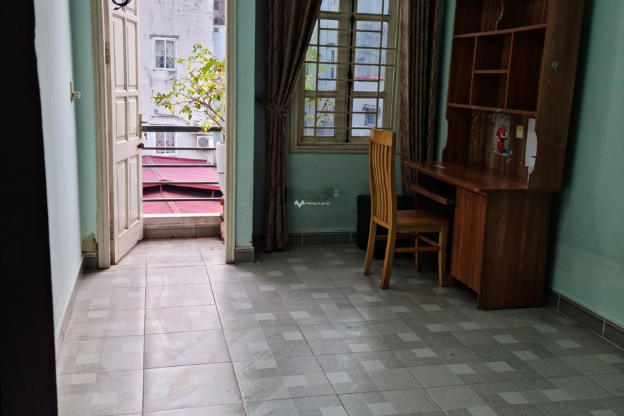 Toàn bộ khu vực có diện tích 40m2, cho thuê nhà ở nằm ngay Đại Từ, Hoàng Mai, hướng Tây - Nam, trong căn nhà này gồm 4 phòng ngủ, 3 WC vị trí tốt-01