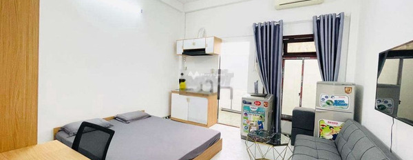 Giá thuê 4.3 triệu/tháng, cho thuê chung cư diện tích thực khoảng 25m2 nằm ở Quận 11, Hồ Chí Minh, trong căn hộ bao gồm 1 PN, 1 WC ban công view đẹp-02