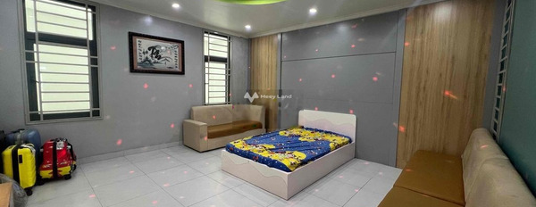 Bán nhà diện tích rộng 126m2 vị trí đẹp tọa lạc ngay ở Phường 10, Hồ Chí Minh bán ngay với giá hạt dẻ từ 19.9 tỷ căn này gồm 6 PN, 6 WC-02