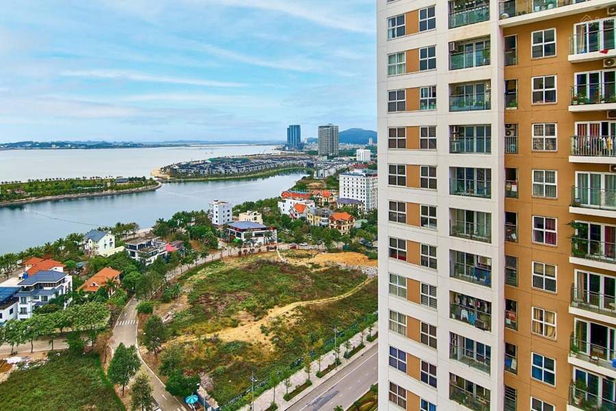 Bán căn hộ vị trí phát triển Hoàng Quốc Việt, Quảng Ninh, bán ngay với giá khởi đầu từ 1.59 tỷ với diện tích chuẩn 68m2-01