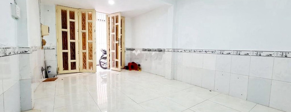 Nhà gồm 2 PN bán nhà ở diện tích chuẩn 25m2 bán ngay với giá giao động từ 2.45 tỷ mặt tiền tọa lạc tại Quận 8, Hồ Chí Minh, hướng Đông Bắc-03