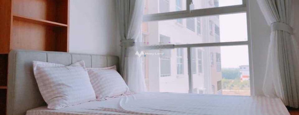 Tọa lạc trên Hòa Phú, Thủ Dầu Một, bán căn hộ giá bán cực kì tốt chỉ 1.85 tỷ, căn hộ nhìn chung gồm có 2 phòng ngủ, 2 WC sổ hồng chính chủ-02