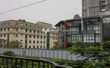 Có diện tích rộng 50m2 bán nhà vị trí tại Chùa Láng, Hà Nội nhà có tổng 5 phòng ngủ đường chính ngang 1 mét liên hệ ngay để được tư vấn-03