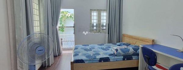 Bán nhà diện tích chuẩn 35m2 vị trí nằm tại Nguyễn Văn Đậu, Hồ Chí Minh tổng quan bao gồm 2 phòng ngủ, 2 WC-02