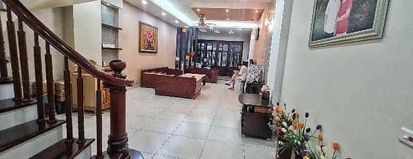 Cần bán matxa-spa quận Long Biên, thành phố Hà Nội giá 15 tỷ-03