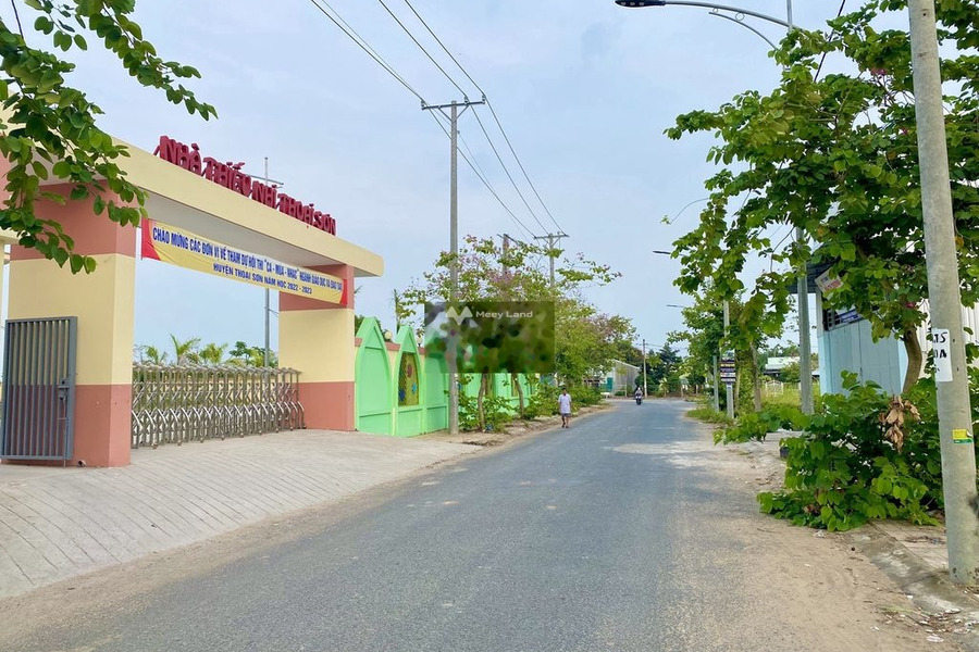 Vị trí đẹp tọa lạc ở Nguyễn Văn Linh, Thoại Sơn bán đất, giá bán cực mềm 1.42 tỷ diện tích dài 100m2-01