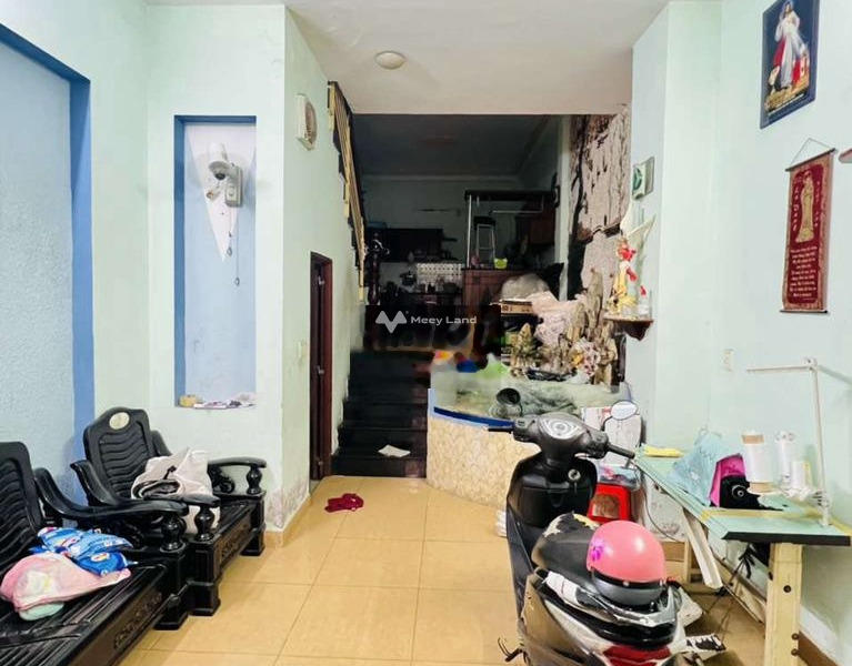 Cho thuê nhà ở diện tích khoảng 60m2 thuê ngay với giá mềm chỉ 12.5 triệu/tháng vị trí thuận lợi ngay Phú Trung, Tân Phú-01