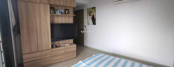Hướng Tây - Bắc, bán chung cư vị trí đặt nằm ở Long Biên, Hà Nội, trong căn hộ này bao gồm 2 phòng ngủ, 2 WC hỗ trợ mọi thủ tục miễn phí-03