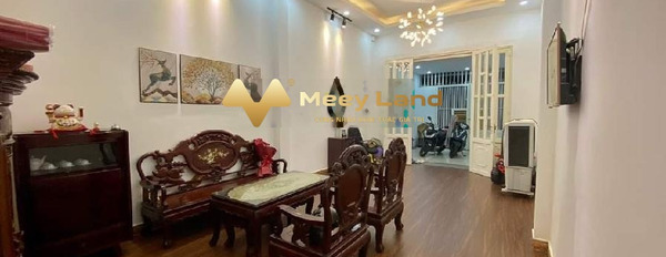 Vị trí đặt tại Phường Hiệp Tân, Quận Tân Phú bán nhà bán ngay với giá phải chăng chỉ 9.6 tỷ nhà có tổng 2 PN 2 WC-02