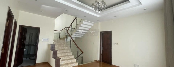 Vị trí thuận lợi ngay Phước Long, Hồ Chí Minh cho thuê nhà giá thuê rẻ bất ngờ 23 triệu/tháng, ngôi nhà này gồm có 5 PN, 5 WC-03