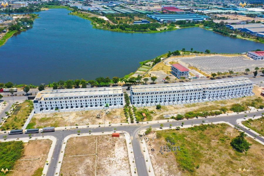 Dự án nằm trung tâm Lakeside Palace, bán liền kề nội thất hoàn hảo Full ngoại thất vị trí đẹp ngay ở Phường Hòa Hiệp Nam, Quận Liên Chiểu vào ở luôn g...-01