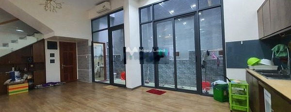 23.9 tỷ, bán biệt thự có một diện tích là 280m2 tọa lạc trên Âu Cơ, Hồ Chí Minh, tổng quan bên trong nhà 3 PN, 2 WC lh để xem ngay-02