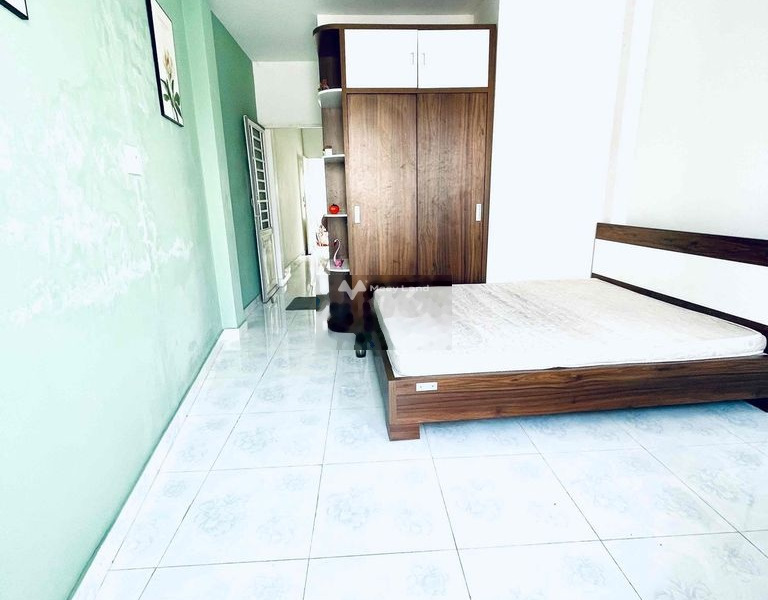 Trong căn hộ tổng quan có tổng 1 phòng ngủ, cho thuê căn hộ hướng Tây vị trí đẹp tọa lạc ngay ở Bình Thạnh, Hồ Chí Minh, 1 WC giấy tờ nhanh chóng-01