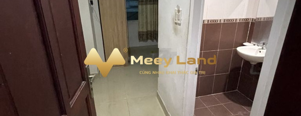 Vào ở luôn giá phải chăng chỉ 3 triệu/tháng cho thuê phòng trọ có dt thực là 16 m2 ngay ở Quận Tân Bình, Hồ Chí Minh nhà trọ kiên cố-03