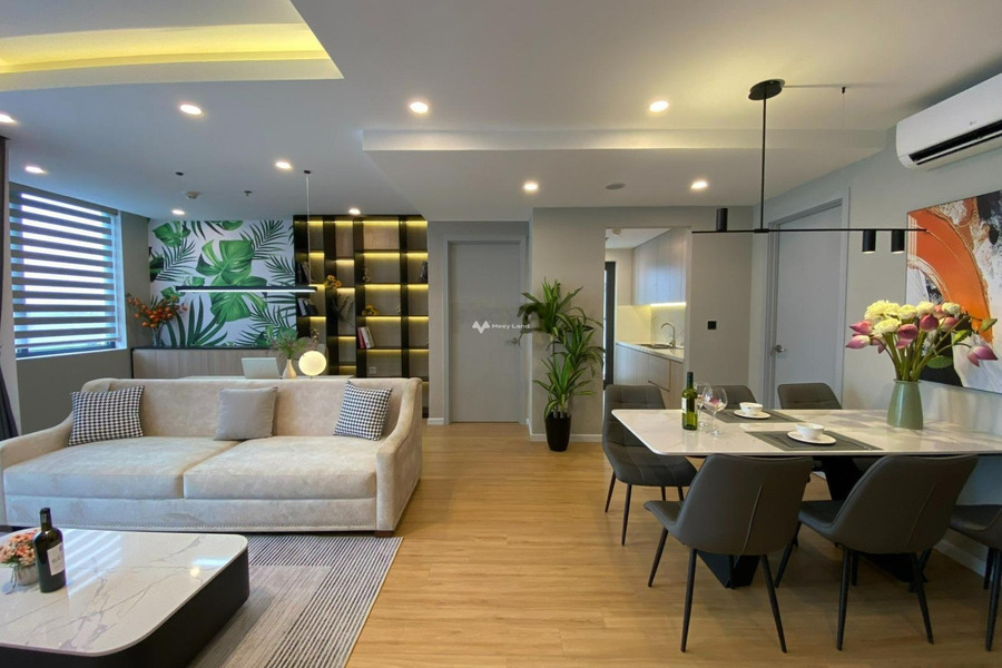 Diện tích 83m2, cho thuê chung cư vị trí đẹp tọa lạc tại Xuân Thủy, Hà Nội, trong căn này 2 phòng ngủ, 2 WC khu vực đông đúc-01