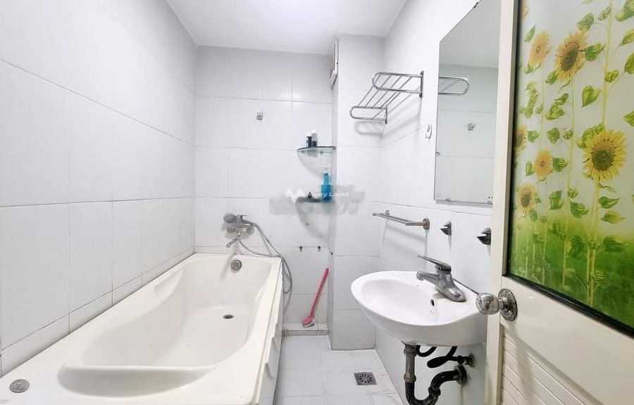 Nhà 4 phòng ngủ bán nhà ở diện tích chuẩn 98.2m2 bán ngay với giá phải chăng 10 tỷ vị trí nằm trên Yên Phụ, Hà Nội-01