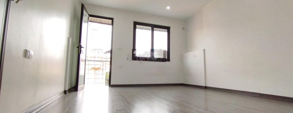 Căn hộ 3 PN, bán căn hộ vị trí đặt tọa lạc trên Phạm Ngọc Thạch, Kim Liên, trong căn hộ nhìn chung có 3 PN, 2 WC vị trí trung tâm-02