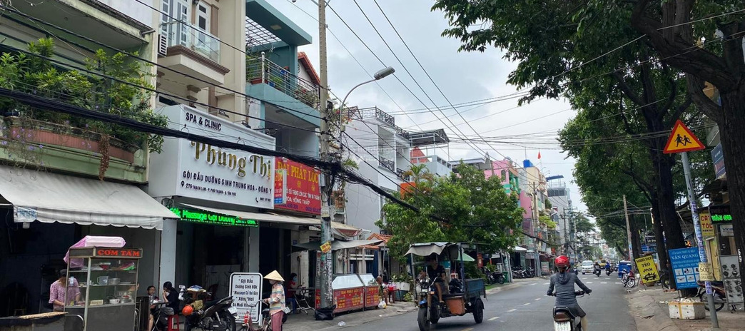 Bí tiền thanh lý bán nhà vị trí đặt ở trong Thạch Lam, Hồ Chí Minh bán ngay với giá hạt dẻ 3.88 tỷ diện tích chuẩn 24m2 cảm ơn đã xem tin