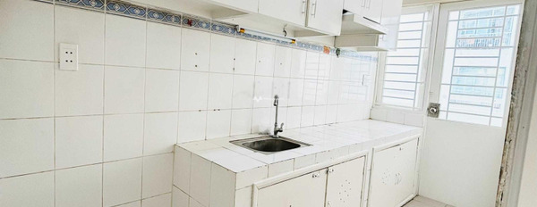 Nguyễn Thị Nhỏ, Hồ Chí Minh, cho thuê chung cư thuê ngay với giá sang tên 8 triệu/tháng, căn hộ có tổng cộng 2 PN, 2 WC hẻm rộng-02