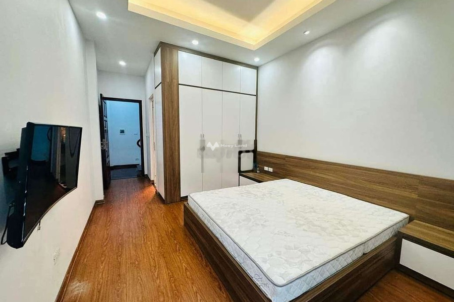 Bán nhà có diện tích chính 35m2 vị trí mặt tiền tọa lạc trên Thanh Nhàn, Hà Nội bán ngay với giá gốc 4.2 tỷ trong căn này thì gồm 3 phòng ngủ, 4 WC-01