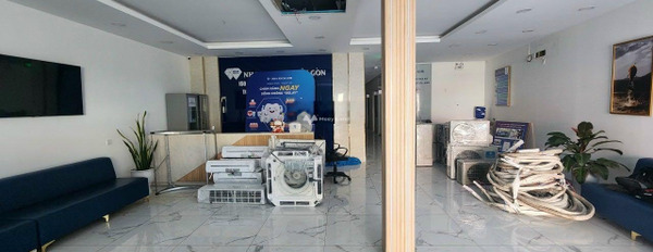 Cho thuê nhà, thuê ngay với giá hợp lý từ 90 triệu/tháng có diện tích là 240m2 mặt tiền nằm ở Phú Lợi, Bình Dương-03