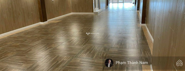 Có một diện tích sàn 130m2, cho thuê nhà ở vị trí thuận lợi nằm tại Từ Hoa, Hà Nội, trong ngôi nhà này có 7 PN, 9 WC vào ở ngay-02