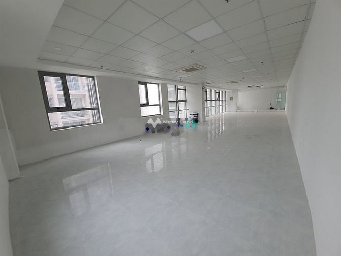 Cao ốc văn phòng Luxcity mới hoàn thiện , dt từ 107 đến 350m2 . -01