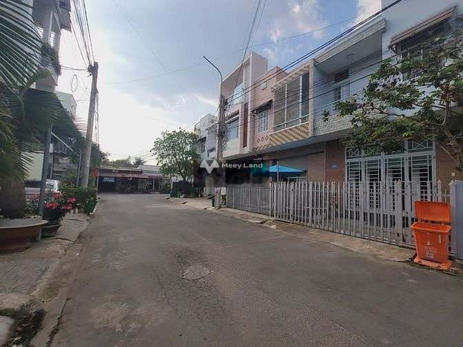 Nhà bán khu dân cư Tân Phong, 1 trệt 1 lầu 90m2 sổ hồng hoàn công -01