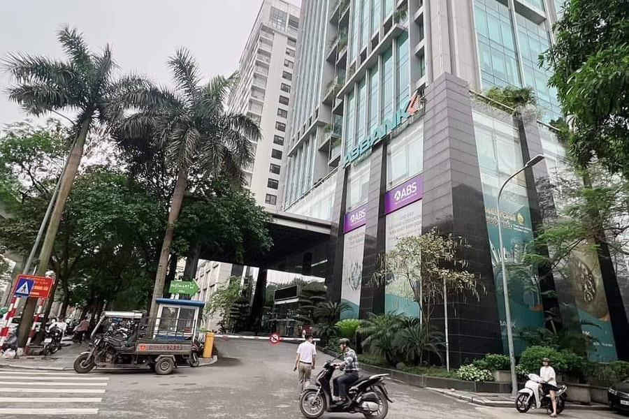 Tòa văn phòng mặt phố Nguyễn Phúc Lai, Đống Đa, 112m2 9 tầng, mặt tiền 8m, chỉ 45 tỷ-01
