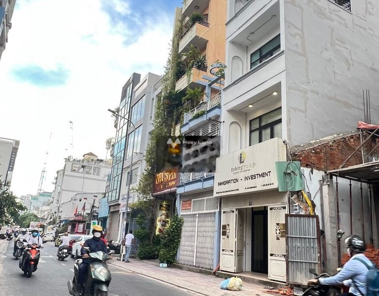 Nhà có 5 phòng ngủ bán nhà ở có diện tích gồm 83m2 giá bán bàn giao chỉ 28 tỷ vị trí mặt tiền tọa lạc tại Quận 1, Hồ Chí Minh-01