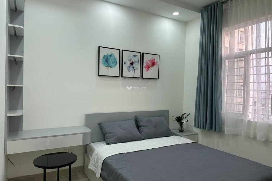 Giá 3.7 tỷ, bán chung cư có một diện tích 72m2 vị trí tốt tại Phạm Văn Nghị, Tân Phong, ngôi căn hộ bao gồm có 3 phòng ngủ, 2 WC sổ hồng chính chủ-01