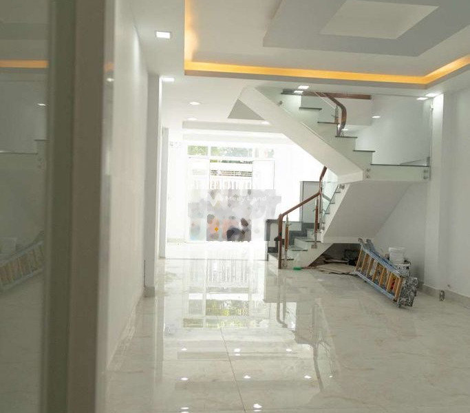 Nhà gồm 7 phòng ngủ bán nhà bán ngay với giá hạt dẻ chỉ 15 tỷ diện tích 72m2 tọa lạc ngay trên Bình Phú, Phường 11-01