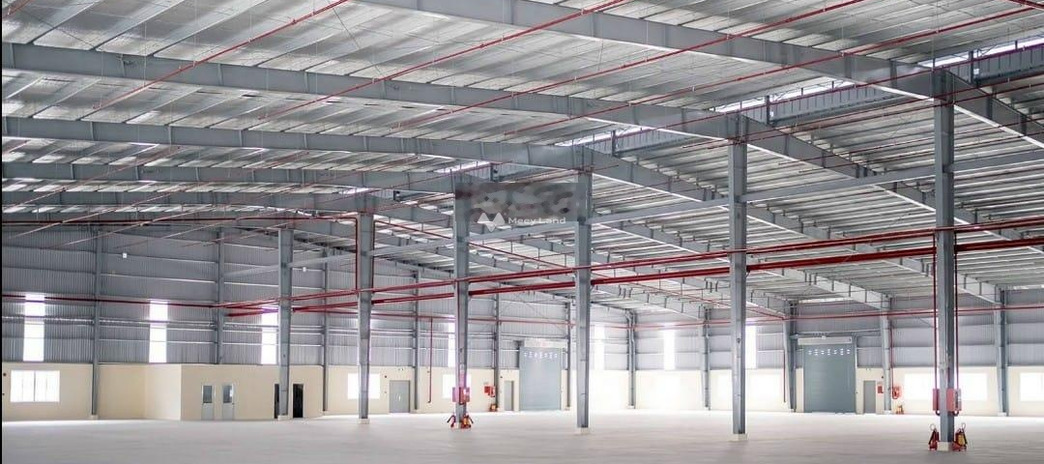 Vị trí tốt đặt nằm ngay Lộc Hòa, Nam Định cho thuê kho bãi 1000m2 giá thuê đề xuất 40 triệu/tháng phù hợp mở shop