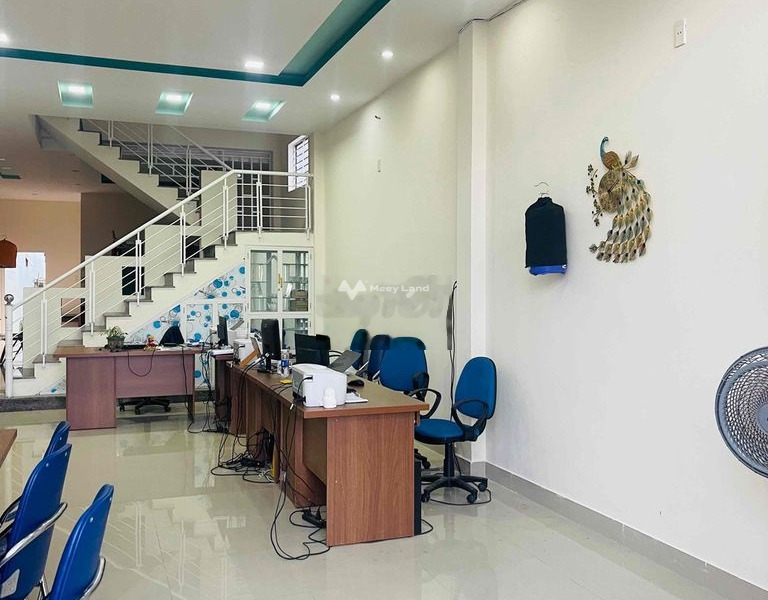 Vị trí thuận lợi tại Hòa Xuân, Đà Nẵng bán nhà giá bán cạnh tranh 3.38 tỷ tổng quan gồm tổng cộng 3 phòng ngủ 2 WC-01