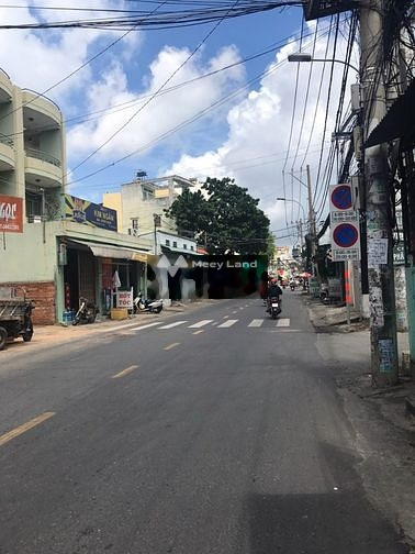 Khoảng 160m2 cho thuê cửa hàng vị trí thuận lợi tọa lạc trên Nguyễn Duy Trinh, Quận 2 giá thuê chốt nhanh chỉ 16 triệu/tháng hỗ trợ pháp lý-01