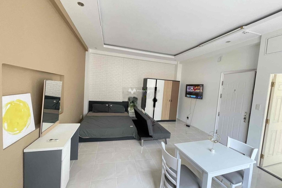 Cho thuê chung cư ngôi nhà có nội thất sang trọng Nội thất cao cấp vị trí mặt tiền ngay tại Quận 3, Hồ Chí Minh giá thuê khủng chỉ 9.5 triệu/tháng-01