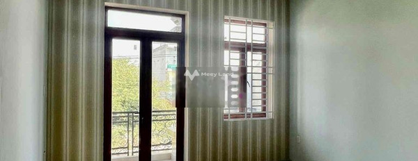 Có một diện tích sàn 80m2, cho thuê nhà ở vị trí đặt tọa lạc ngay Đường Số 6, Tăng Nhơn Phú B, căn nhà gồm tổng cộng 4 PN, 4 WC nội thất đầy đủ-02