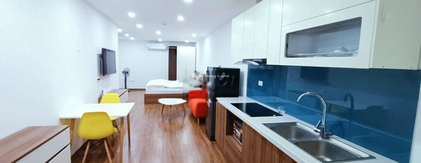 Cho thuê căn hộ diện tích sàn là 40m2 vị trí đặt ở tại Ngọc Khánh, Ba Đình giá thuê cực êm chỉ 8 triệu/tháng-03
