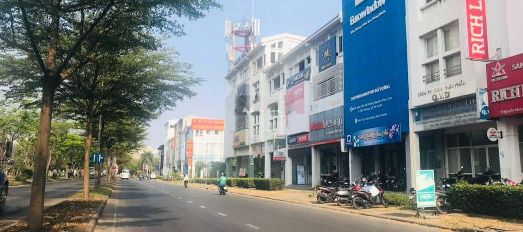 Có 90m2 cho thuê cửa hàng vị trí tiềm năng Tân Phong, Hồ Chí Minh thuê ngay với giá hợp lý 25 triệu/tháng, 1 WC lh biết chi tiết