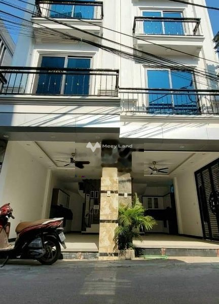 Bán nhà mặt tiền nằm ở Nam Từ Liêm, Hà Nội bán ngay với giá đặc biệt từ 3 tỷ có diện tích gồm 35m2 tổng quan nhà này có tổng 4 PN-01