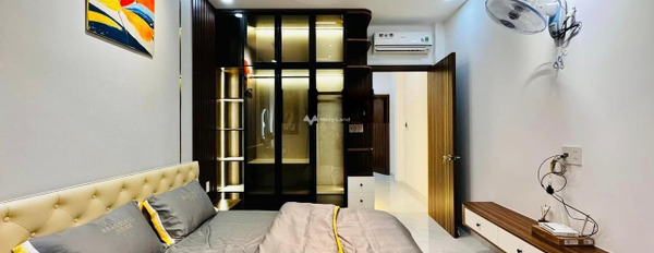 Bán nhà có diện tích gồm 44m2 vị trí mặt tiền tọa lạc ngay trên Quận 3, Hồ Chí Minh trong nhà này thì có 3 PN 4 WC cảm ơn đã xem tin.-03