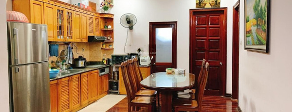 Căn hộ 3 PN, cho thuê căn hộ vị trí thuận lợi ngay ở Trần Đăng Ninh, Cầu Giấy, trong căn này 3 phòng ngủ, 2 WC liên hệ liền-02