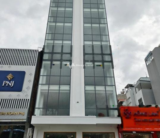 Cho thuê sàn văn phòng giá thuê siêu rẻ 65 triệu/tháng mặt tiền nằm ngay trên Quận 1, Hồ Chí Minh diện tích rộng lớn 145m2